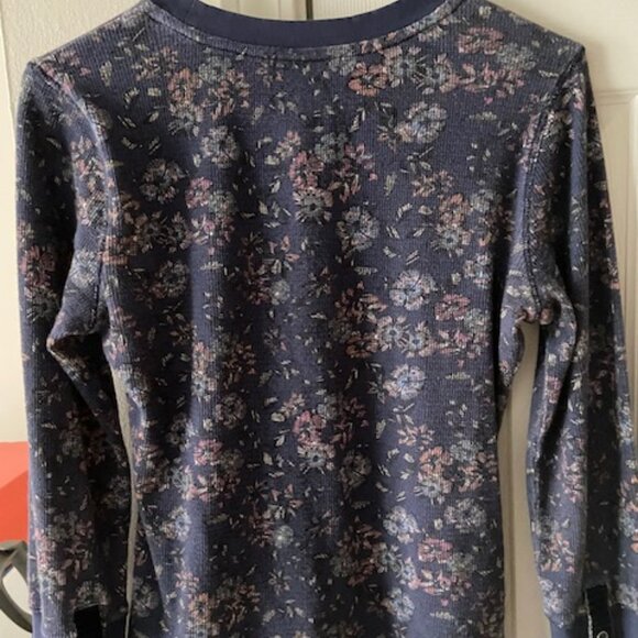 Sundance thermal in blue print size medium - Picture 2 of 6